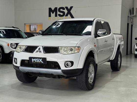 MITSUBISHI L200 TRITON 3.5 HPE 4X4 CD V6 24V FLEX 4P AUTOMÁTICO